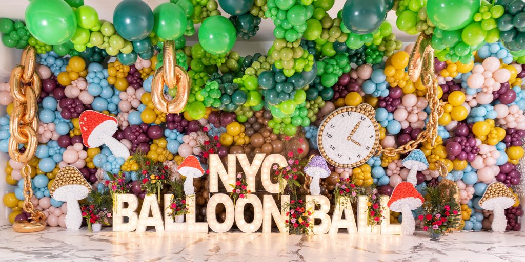 Alice in Wonderland Balloon display, full of mushroom and clocks so it fits the Alice in Wonderland theme.
